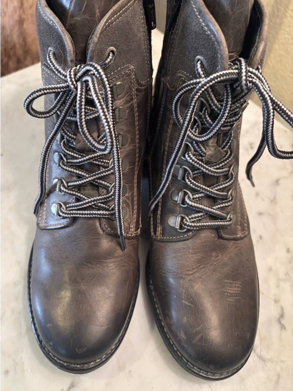 Taos Womens Boots EU 37 Grey Leather Lace Up Zip Comfort Ankle
